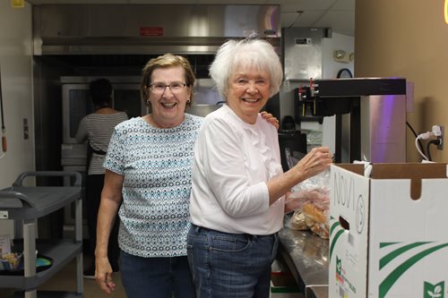 Meals-on-Wheels-(2).JPG Meals-on-Wheels-(2).JPG